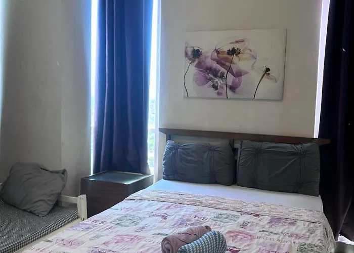 2br Staycation Near Airport And